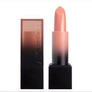 Huda Beauty Cream Lipstick - Buttercup